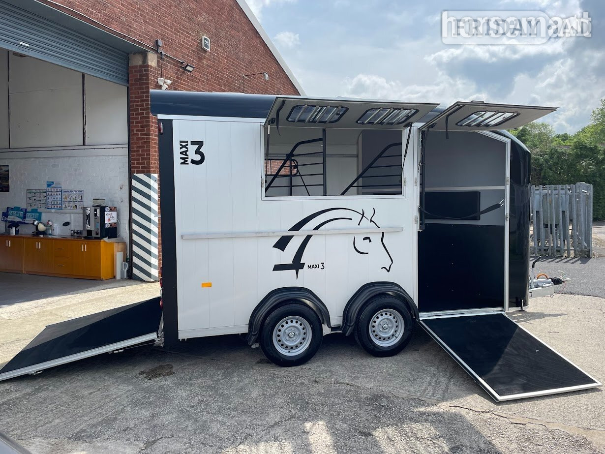 Cheval Liberte Maxi 3  Horse Trailer - Trailers & Horseboxes in Preston