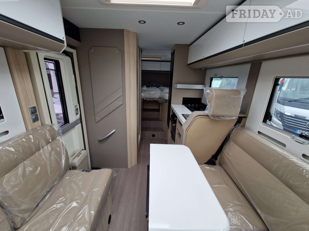 Adria Compact Supreme DL Highbridge