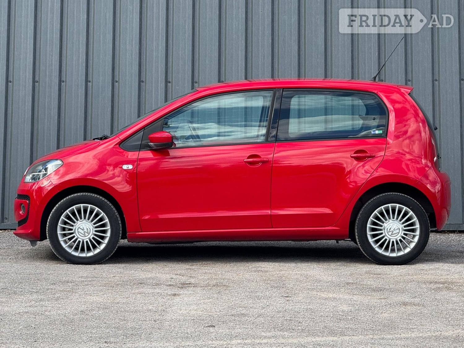 Volkswagen UP! 2013 - Cars