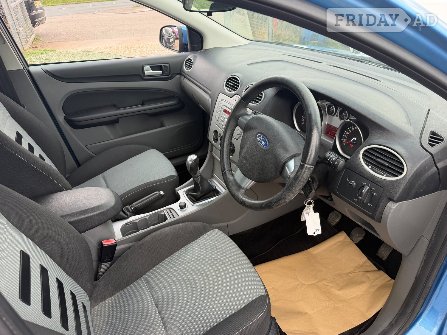 [ berth ]Ford Focus