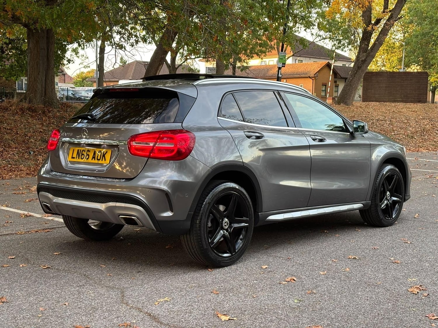 Mercedes-Benz GLA 2016 - Cars in Uxbridge