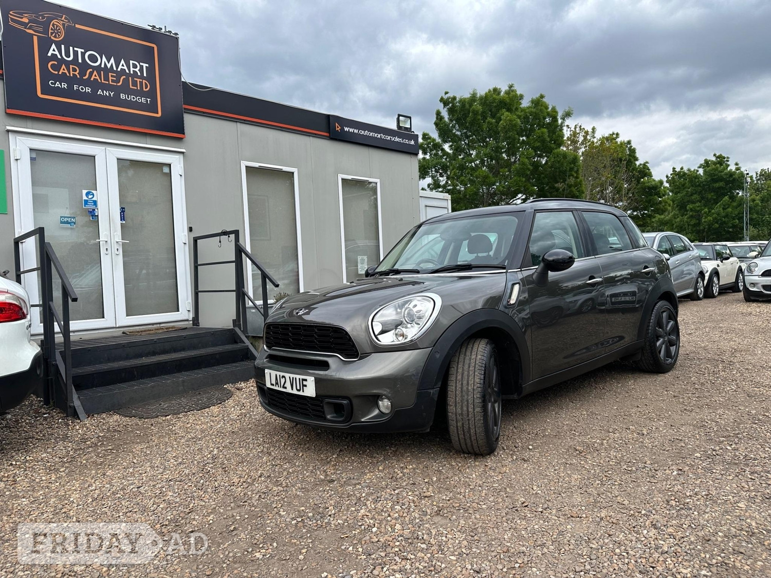 [ berth ]Mini Countryman