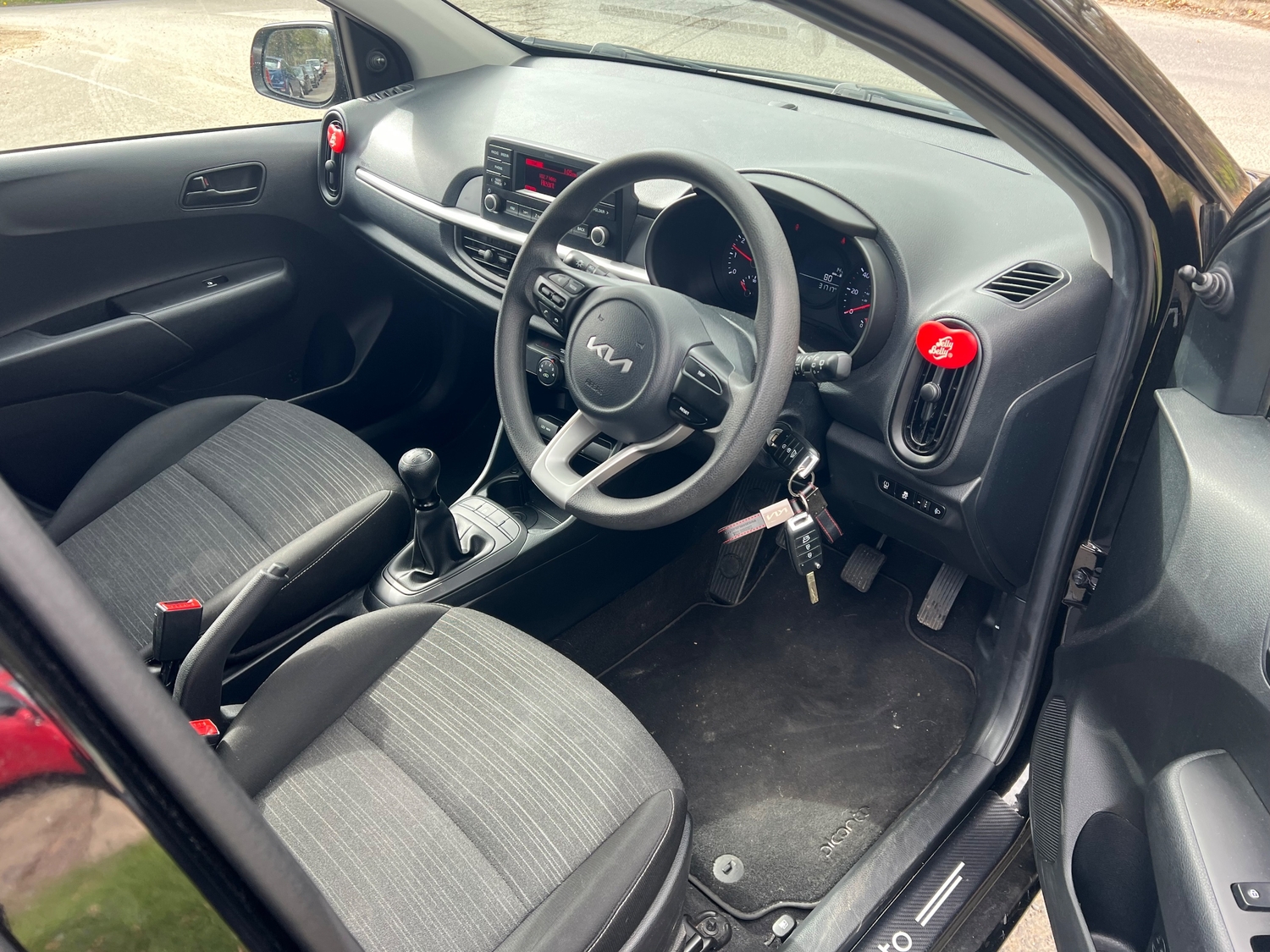 Kia Picanto 2022 - Cars