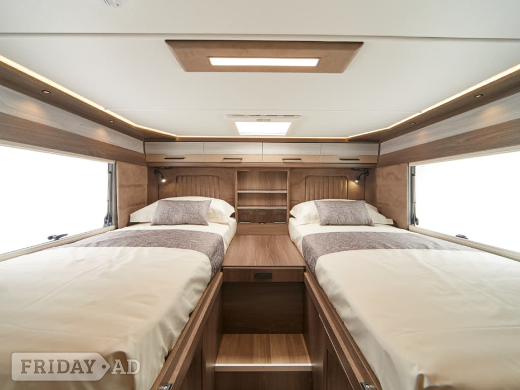 [4 berth ]Coachman Avventura 565