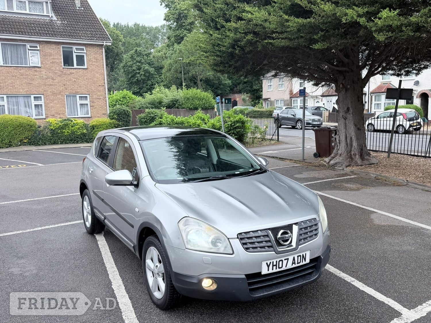 Nissan Qashqai 2007 in Sutton