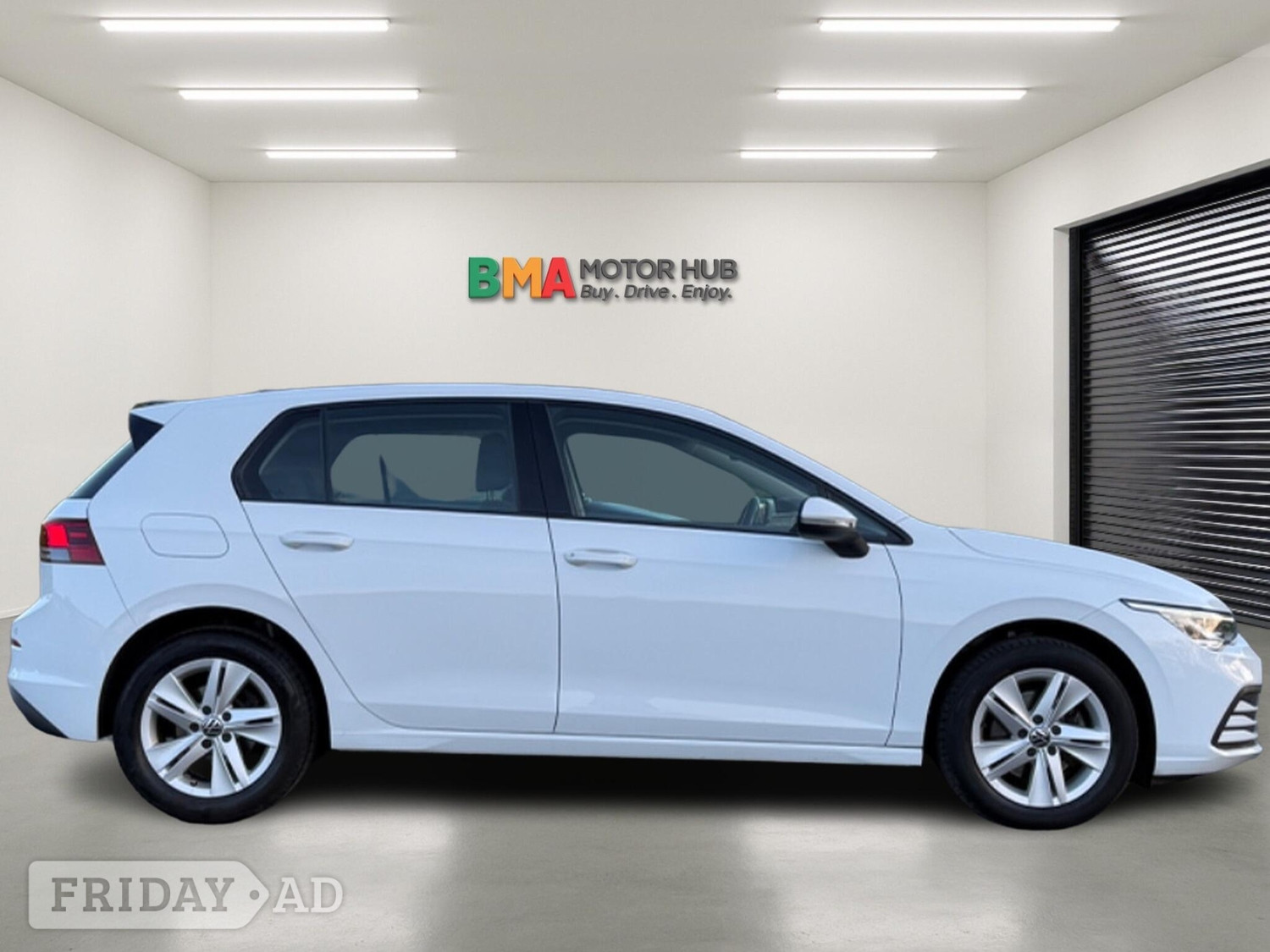 Volkswagen Golf 2022 - Cars