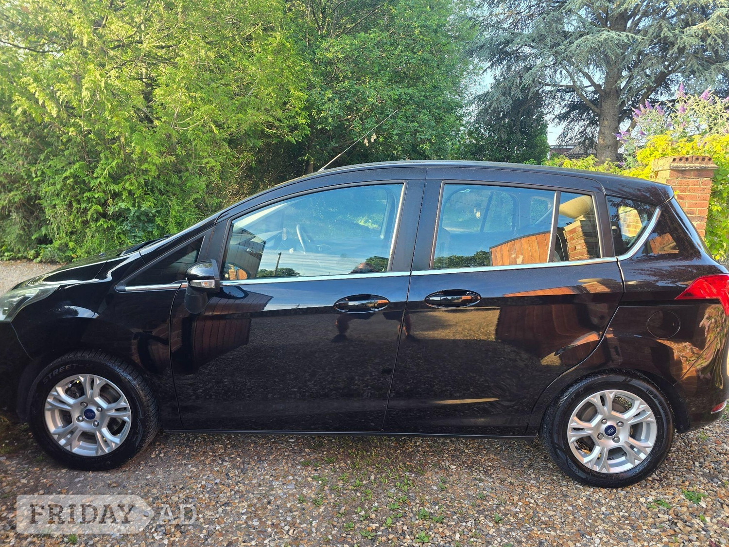 [ berth ]Ford B-MAX