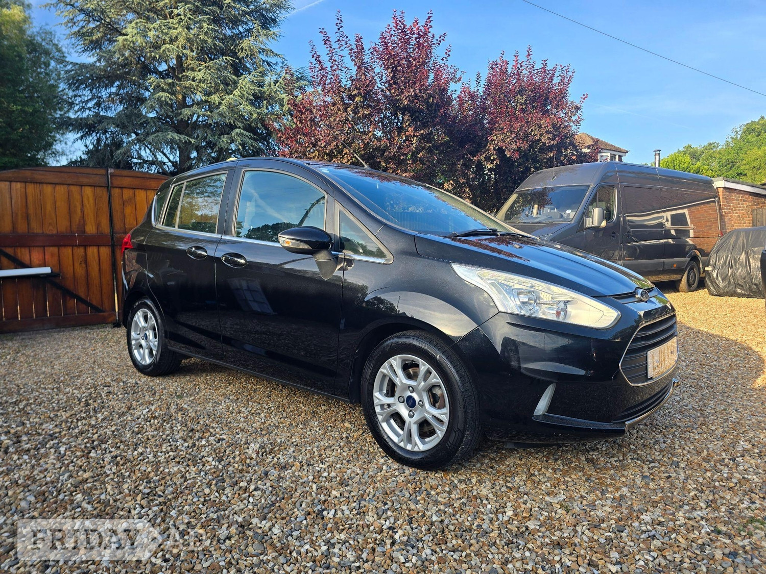 Ford B-MAX 2014 in Aldershot