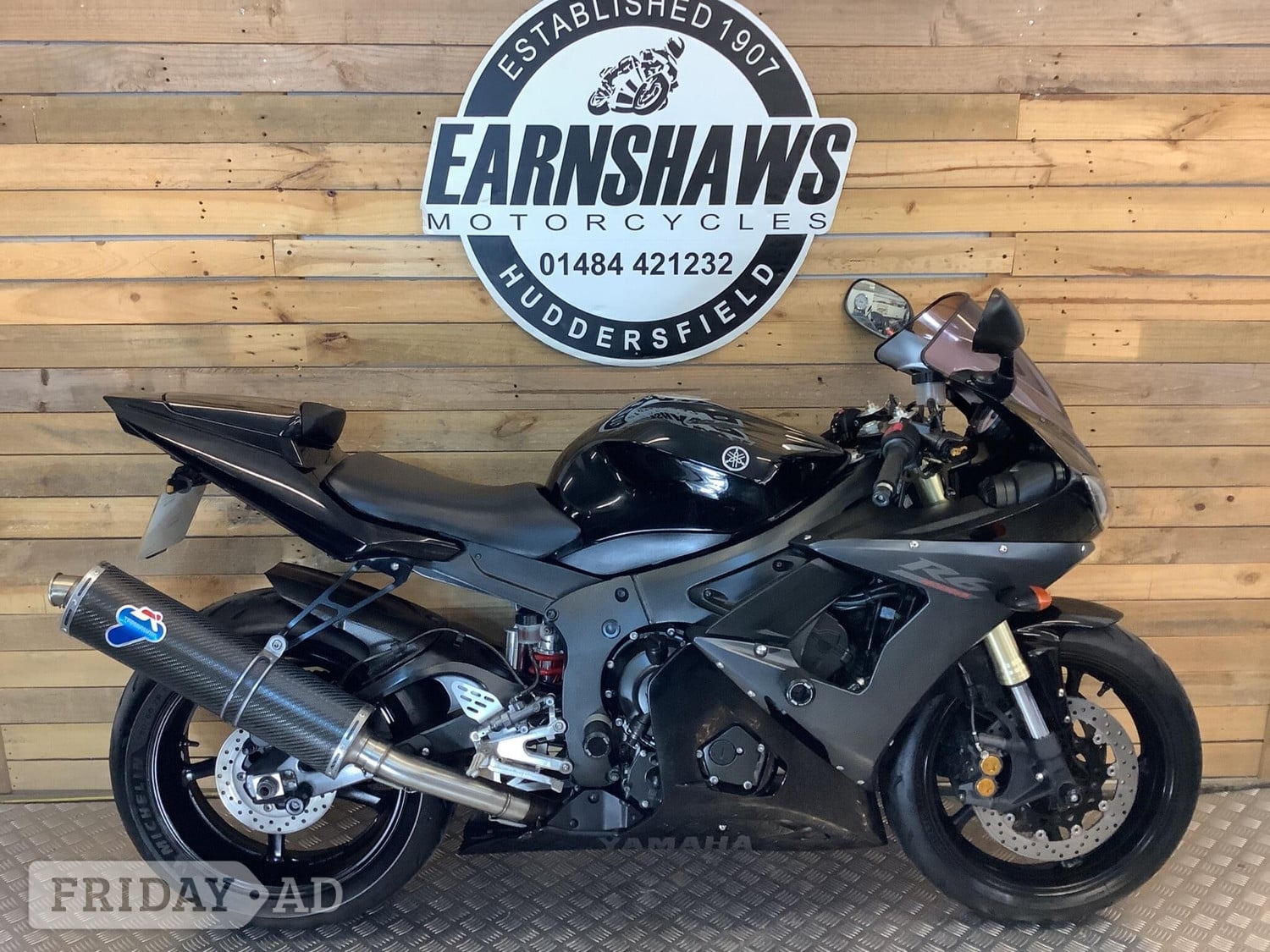 Yamaha R6 2005 in Huddersfield