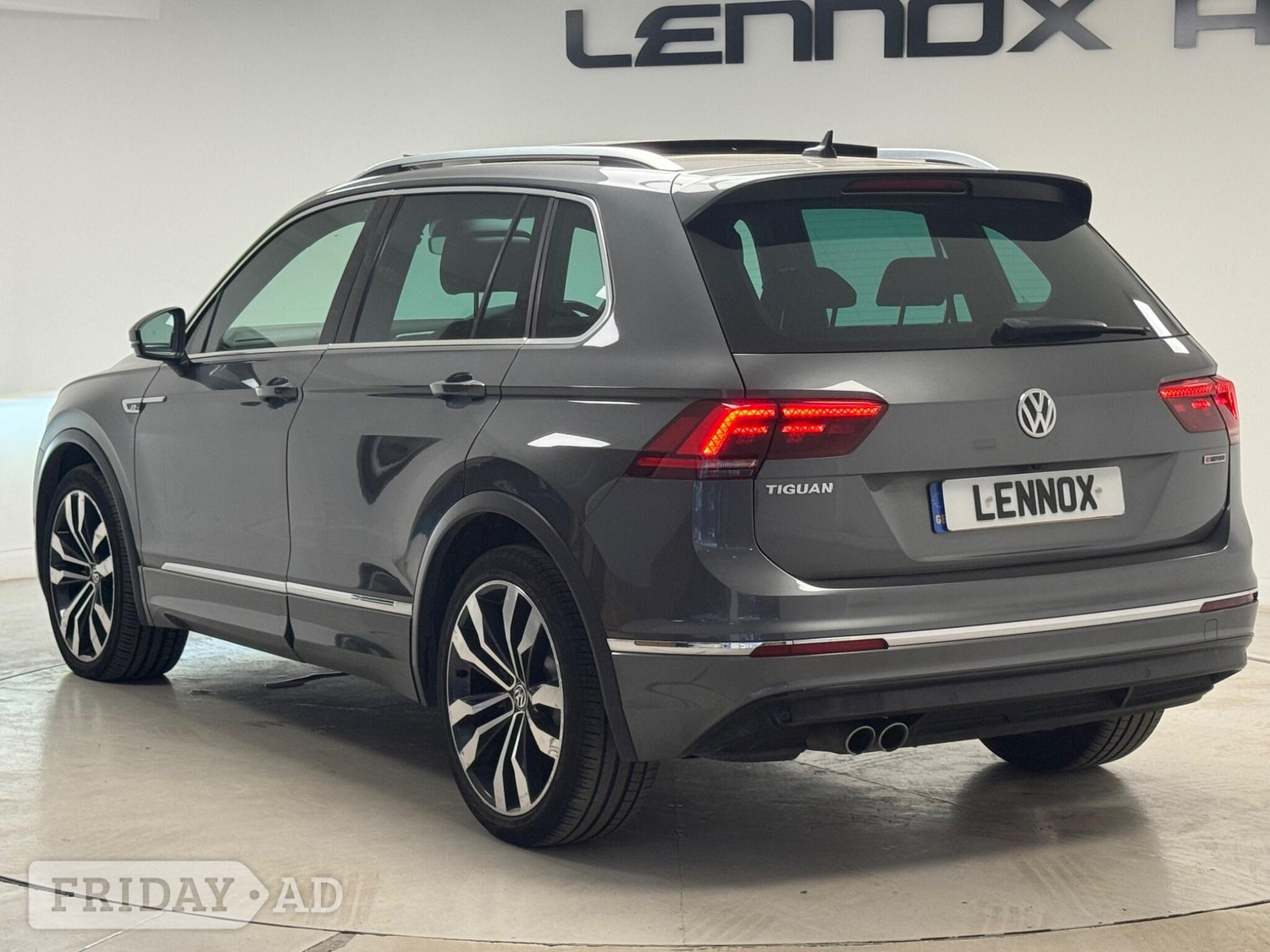 Volkswagen Tiguan 2019 - Cars in Brent