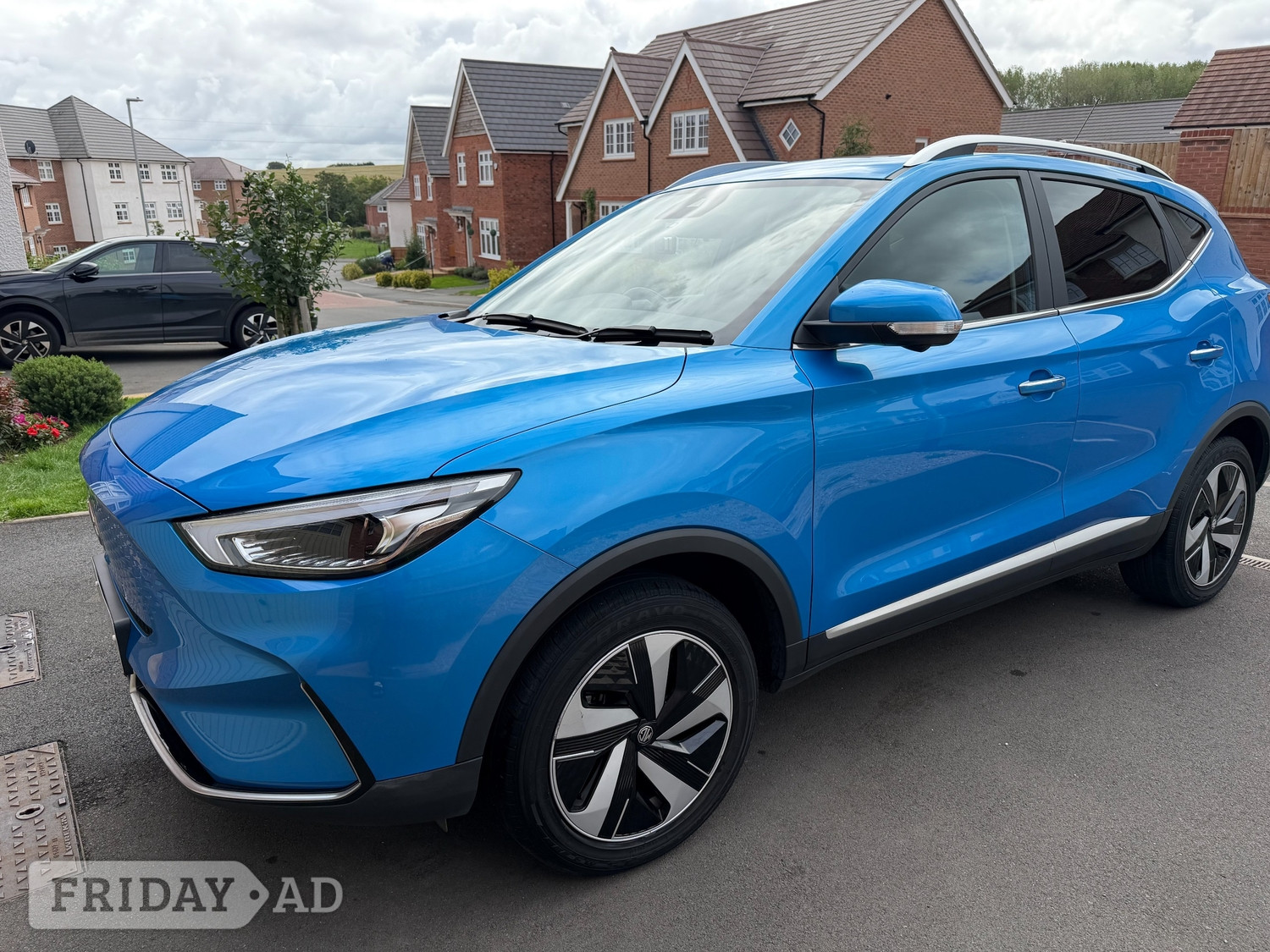 MG ZS 2023 - Cars