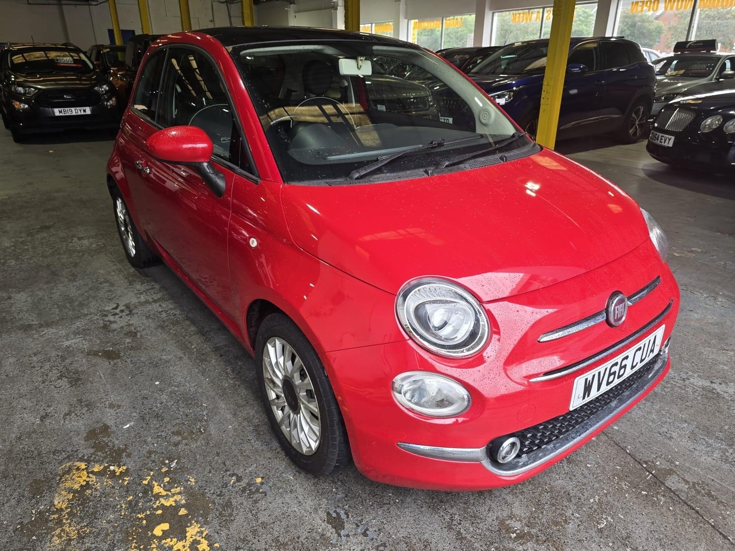 Fiat 500 2016 in Pontypridd