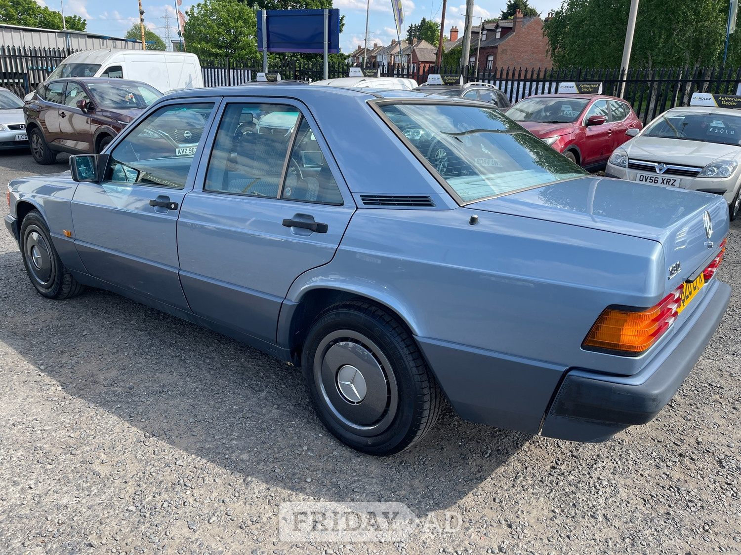 Mercedes-Benz 190 1990 - Cars in Oldbury