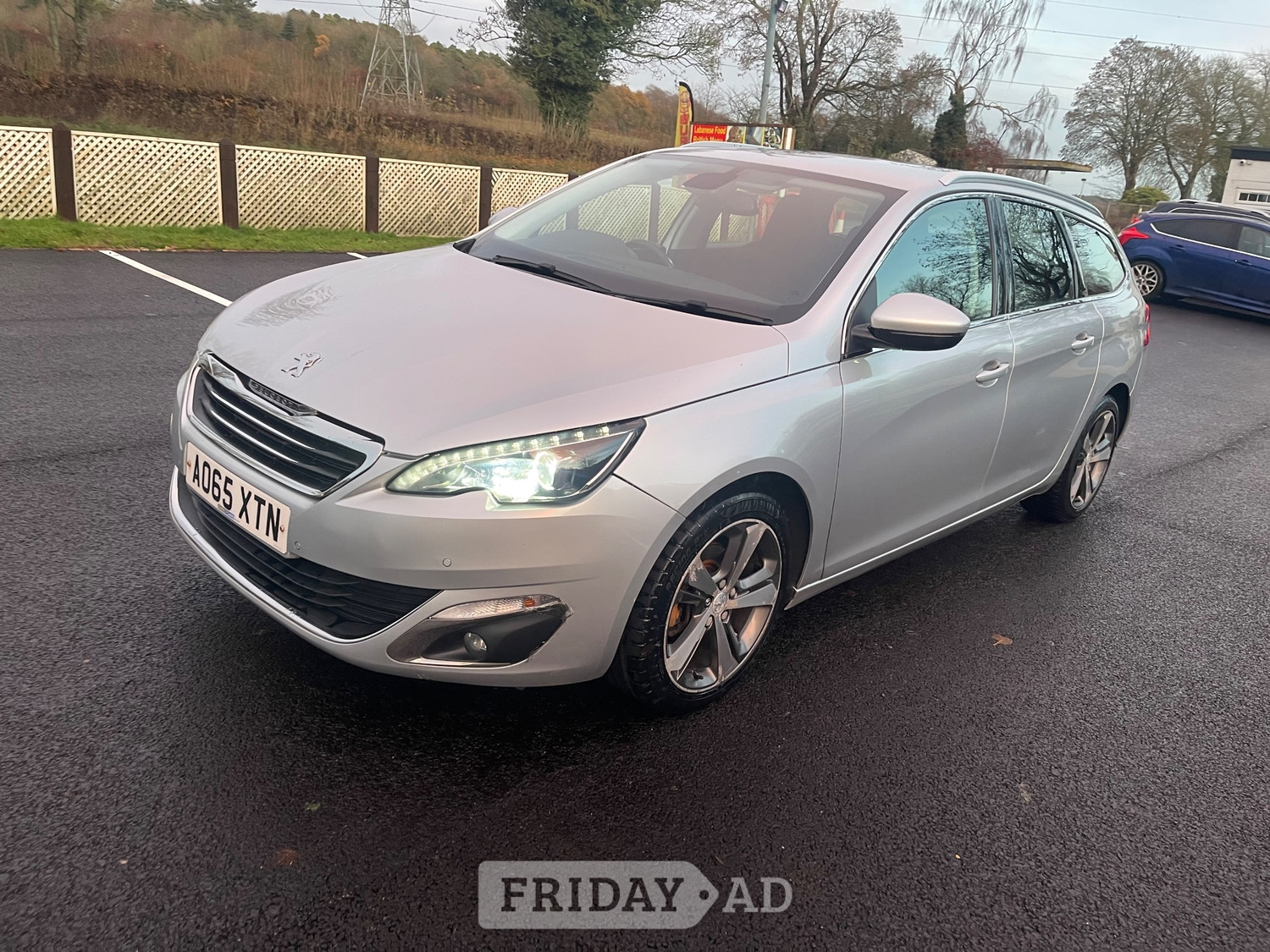 [ berth ]Peugeot 308 SW
