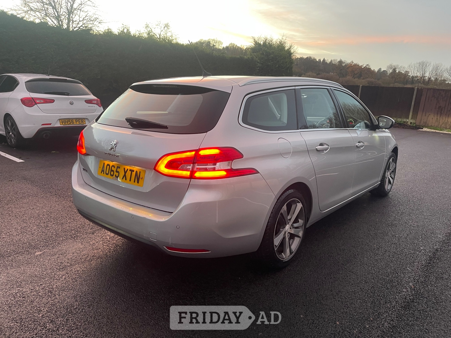 Peugeot 308 SW 2015 - Cars in Slough