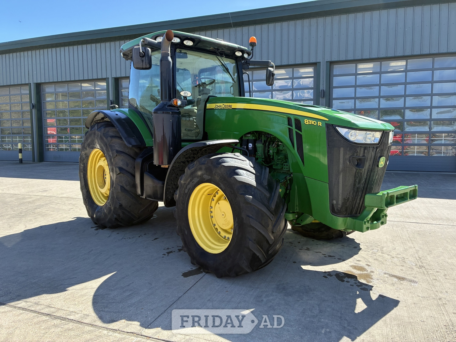 [ berth ]John Deere 8310R
