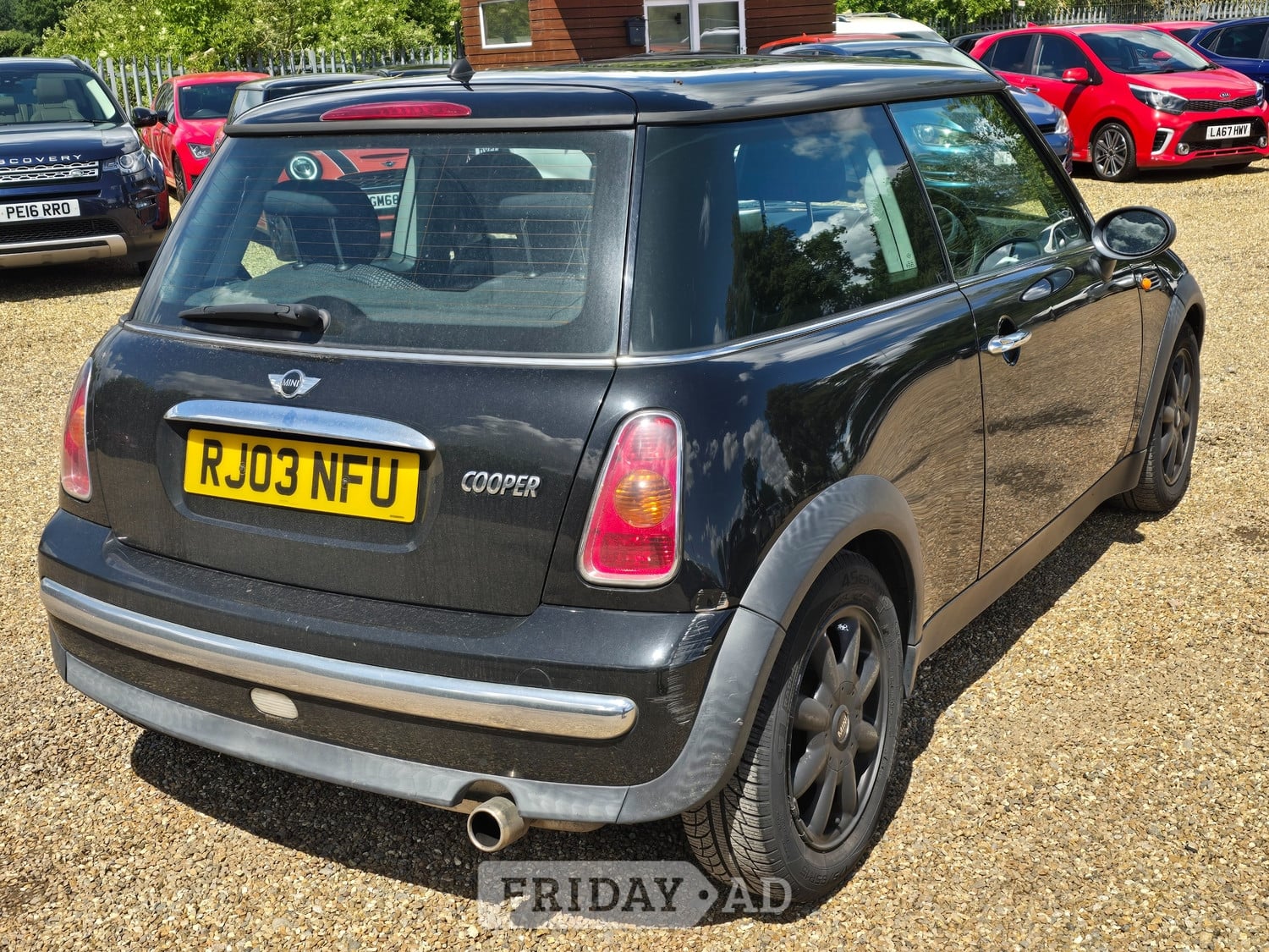 Mini Hatch 2003 - Cars in Ongar