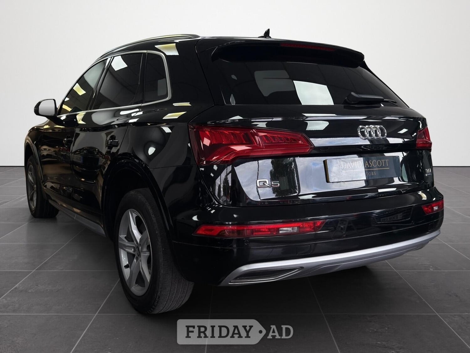 [ berth ]Audi Q5