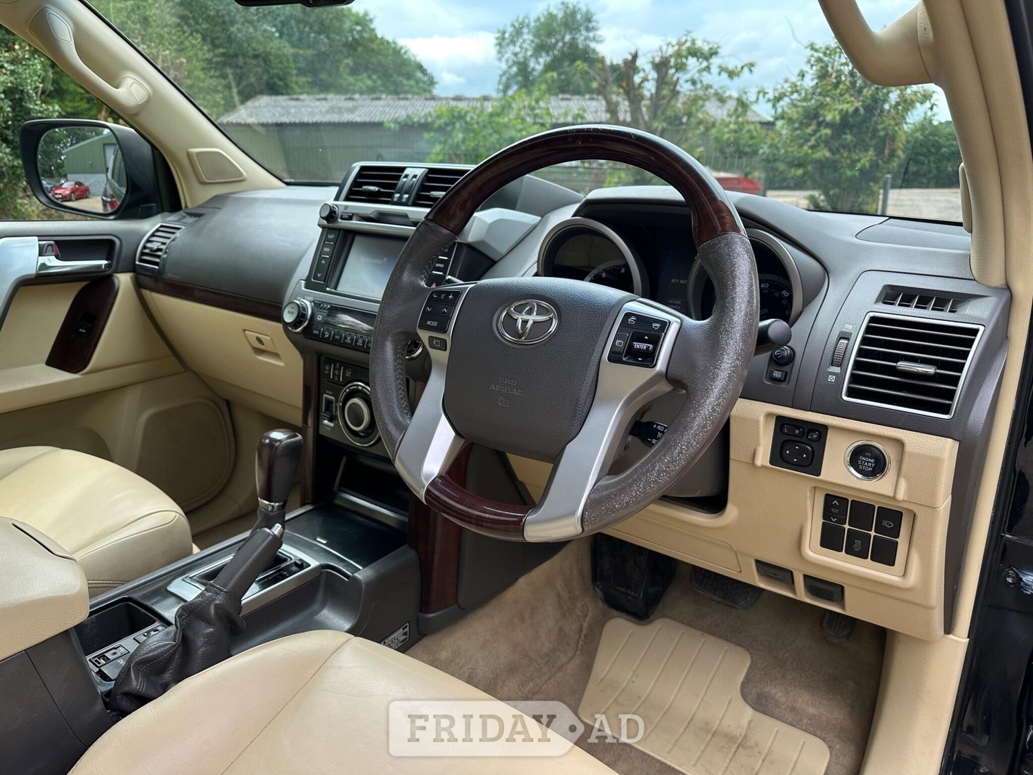 [ berth ]Toyota Land Cruiser
