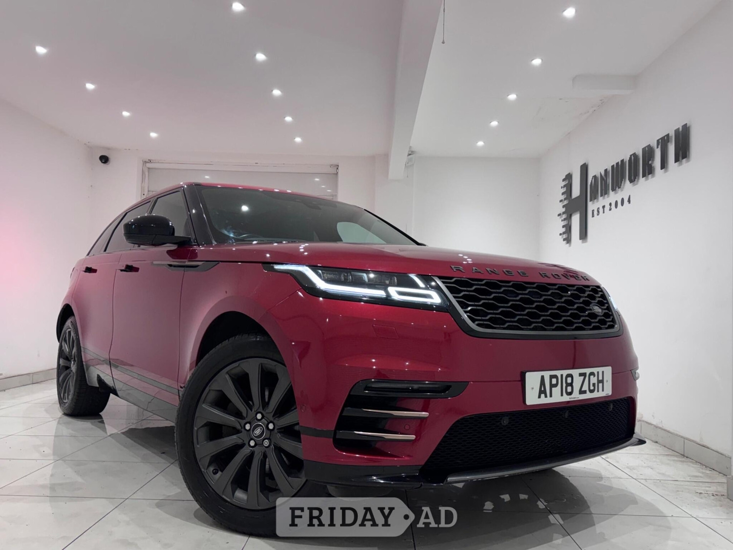 Land Rover Range Rover Velar 2018 in Hounslow