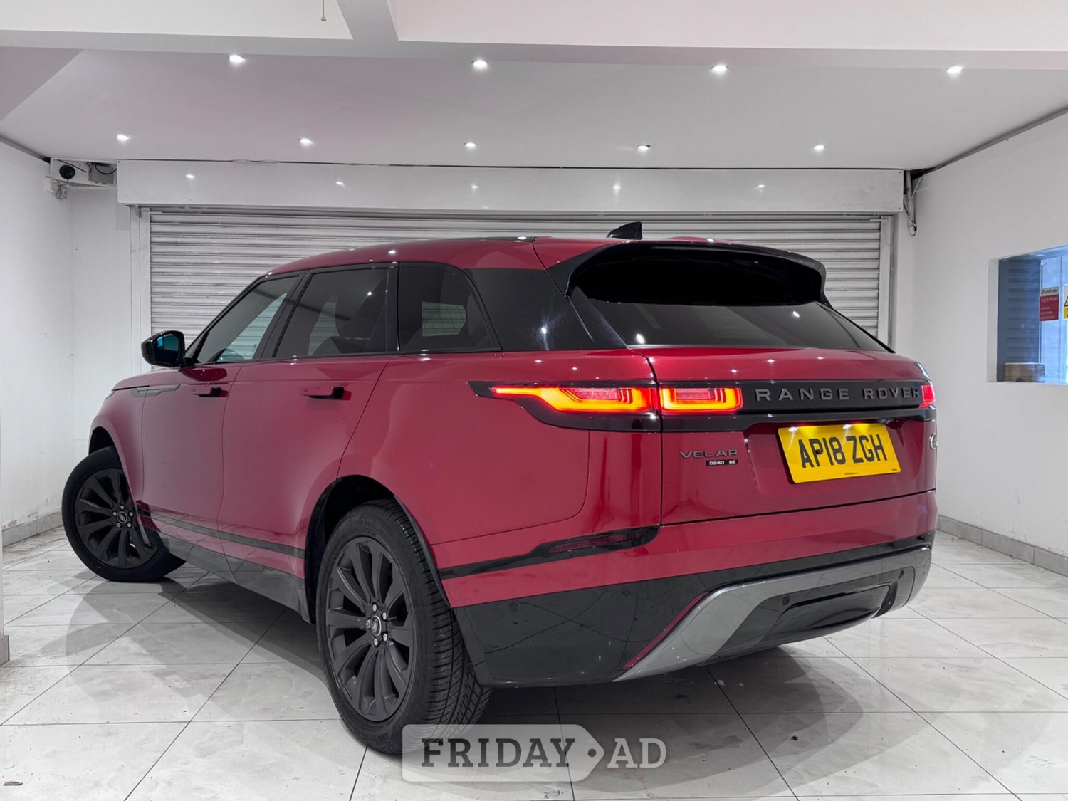Land Rover Range Rover Velar 2018 - Cars