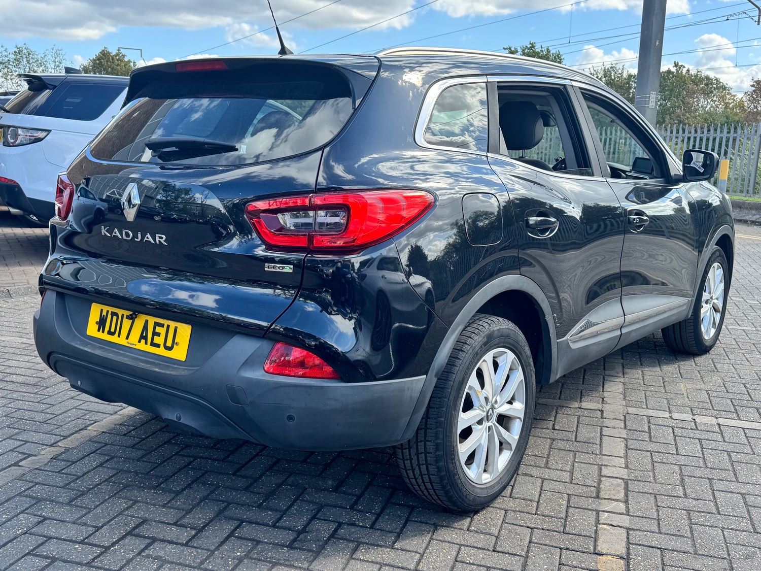 Renault Kadjar 2017 - Cars in Hillingdon