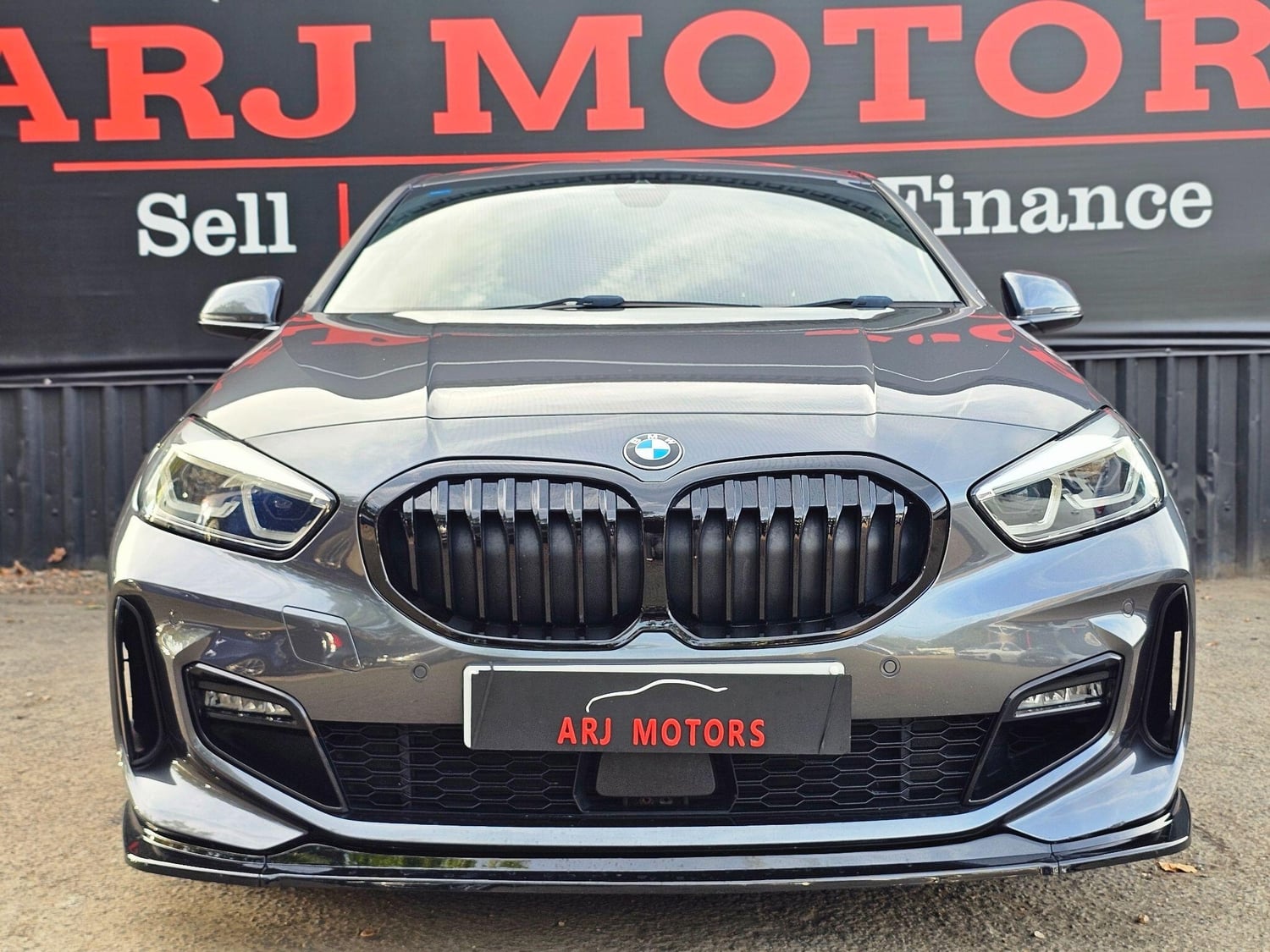 BMW 1 Series 2020 - Cars