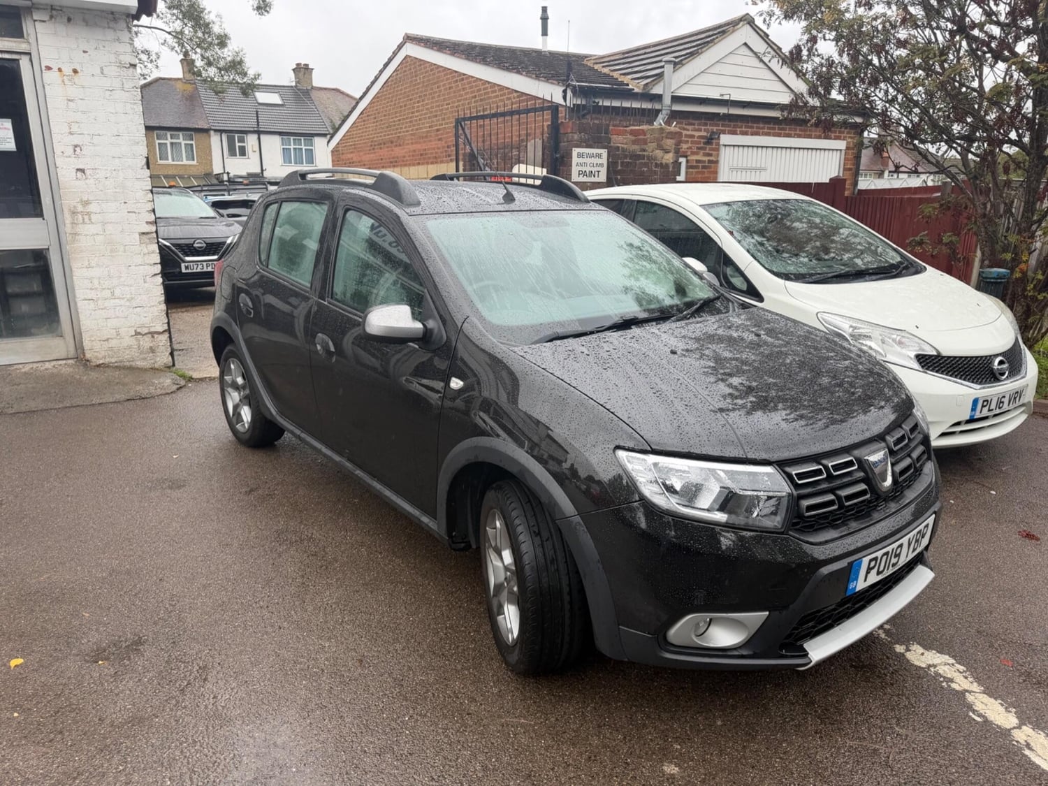 [ berth ]Dacia Sandero Stepway