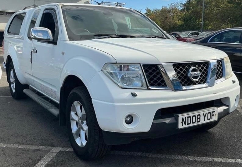 Nissan Navara Cardiff