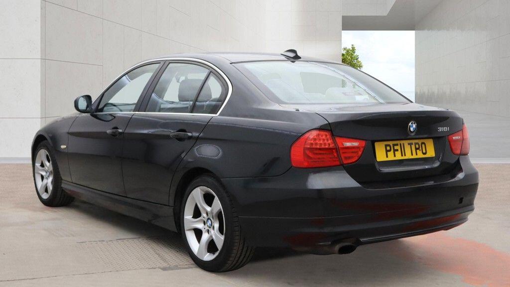 [ berth ]BMW 3 Series