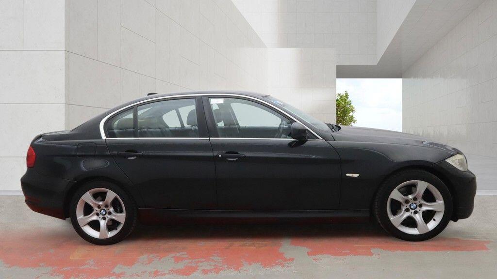BMW 3 Series 2011 - Cars