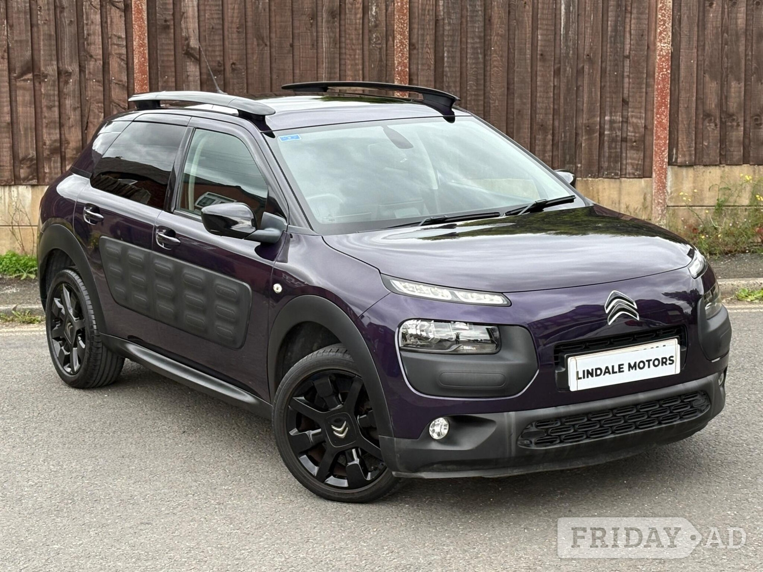 Citroen C4 Cactus 2015 in Oldham