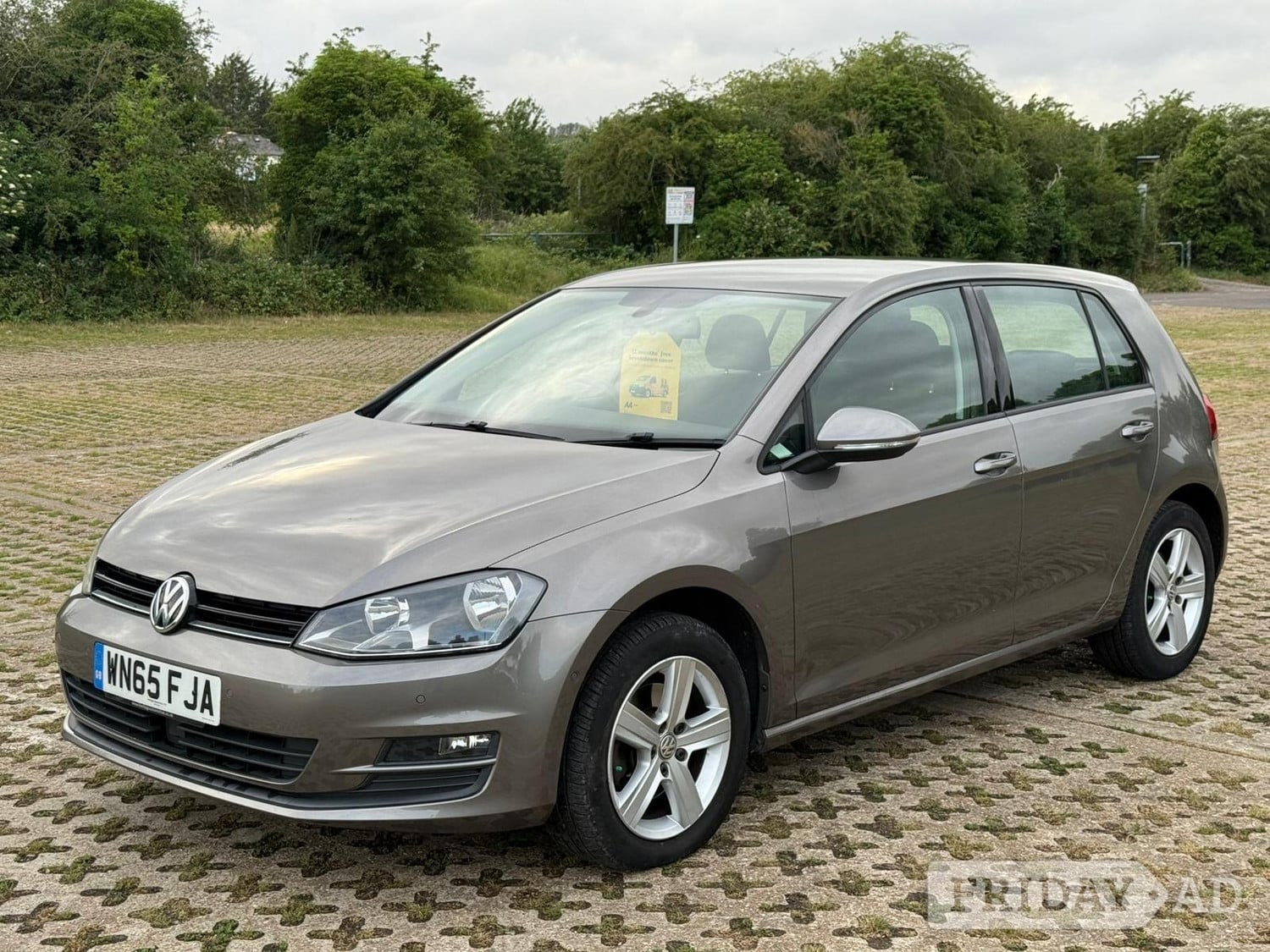 Volkswagen Golf 2015 - Cars