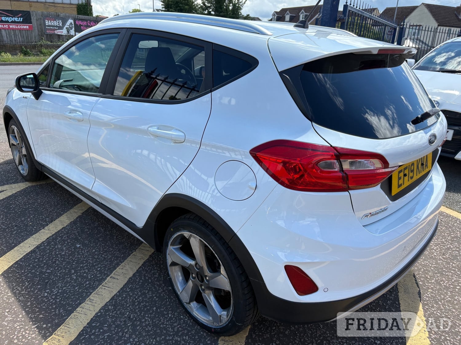 [ berth ]Ford Fiesta