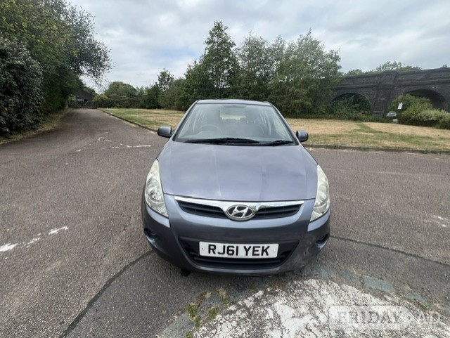 [ berth ]Hyundai i20
