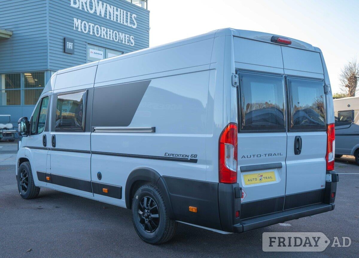 [2 berth ]Auto-Trail Expedition 68