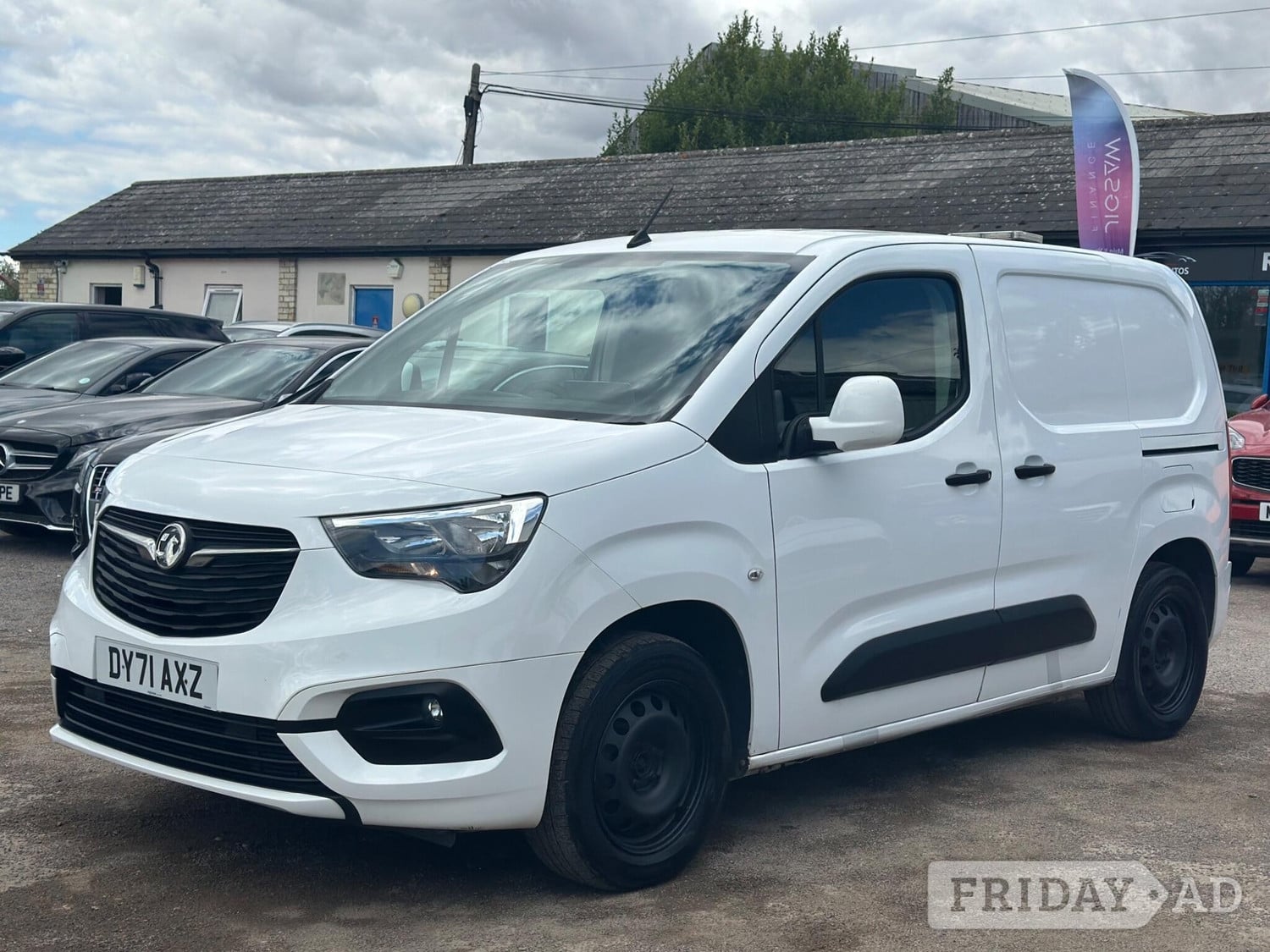 [ berth ]Vauxhall Combo