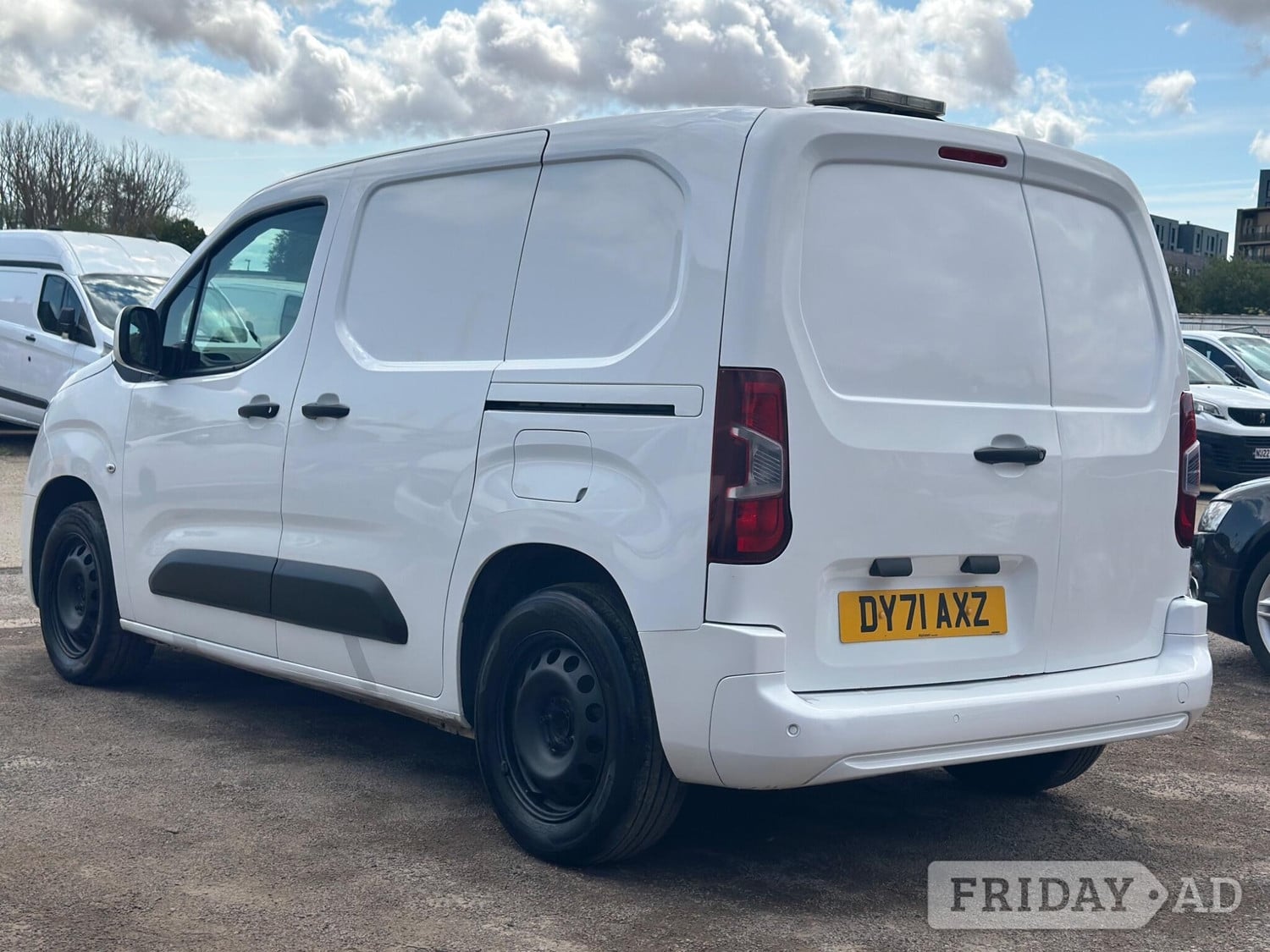 Vauxhall Combo 2021 - Vans & Commercial Vehicles