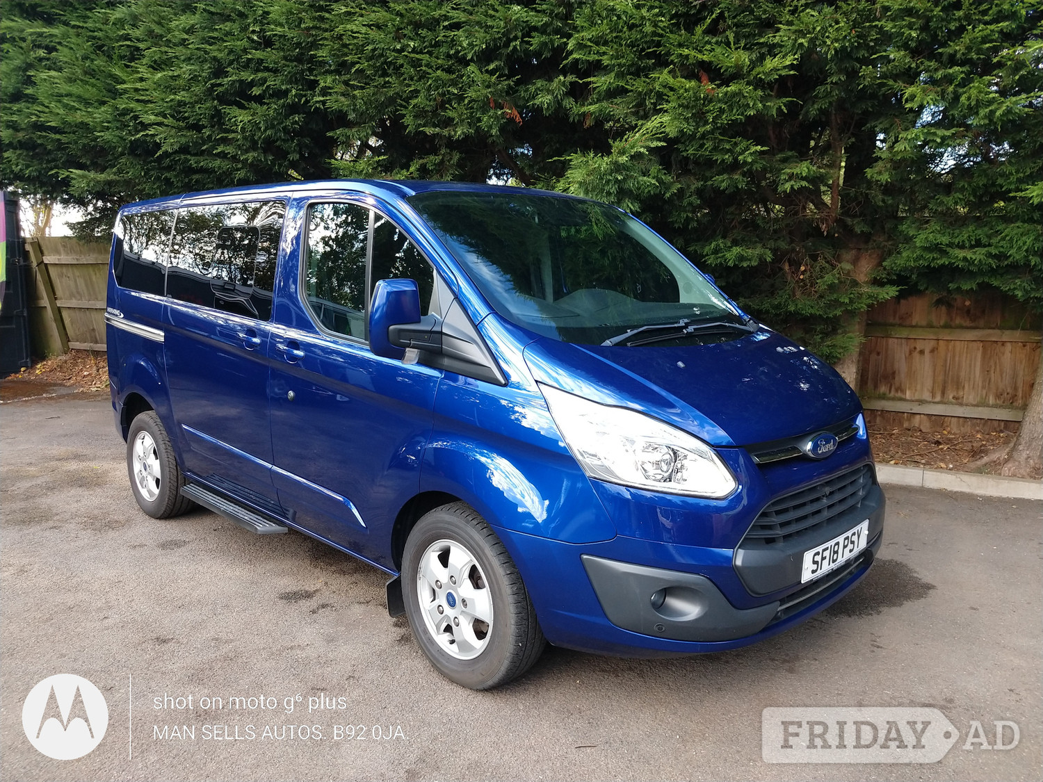 [ berth ]Ford Tourneo Custom