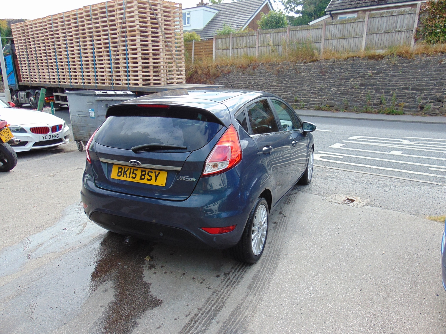 Ford Fiesta 2015 - Cars in Keighley