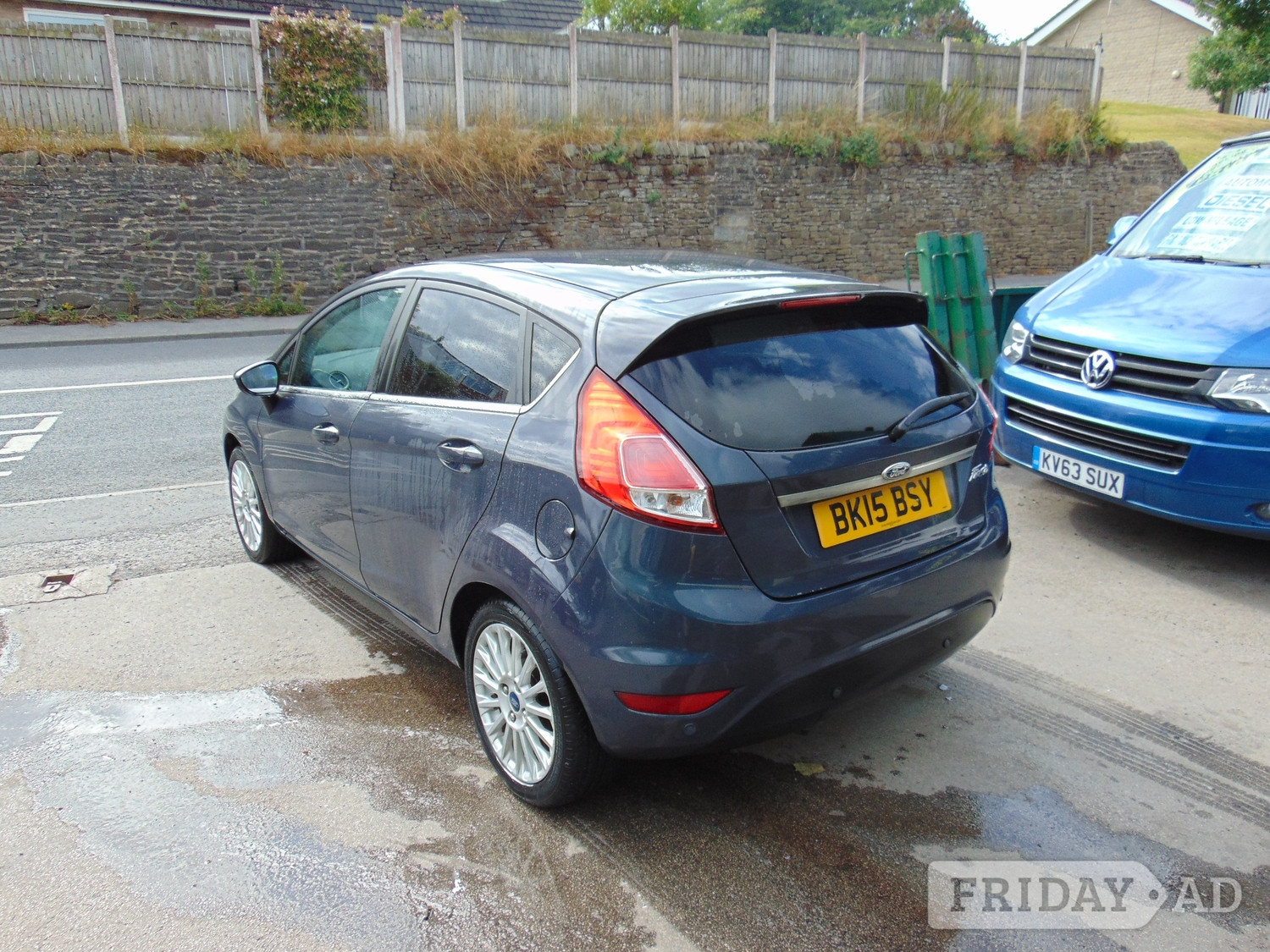 [ berth ]Ford Fiesta