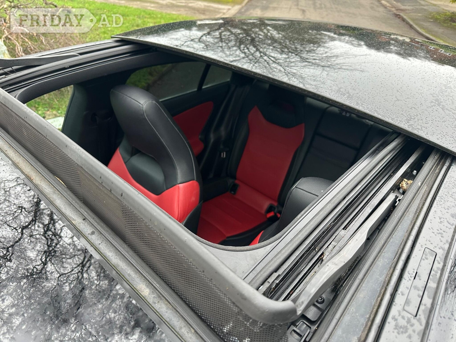 [ berth ]Mercedes-Benz CLA Class