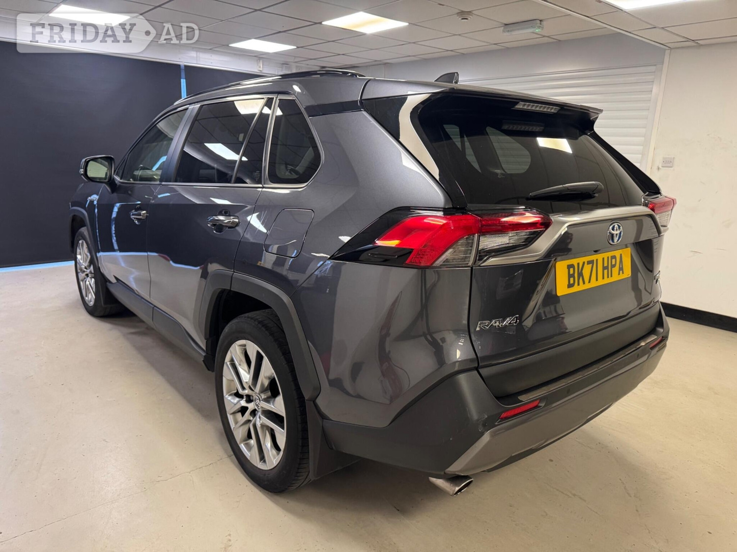 Toyota RAV4 2021 - Cars