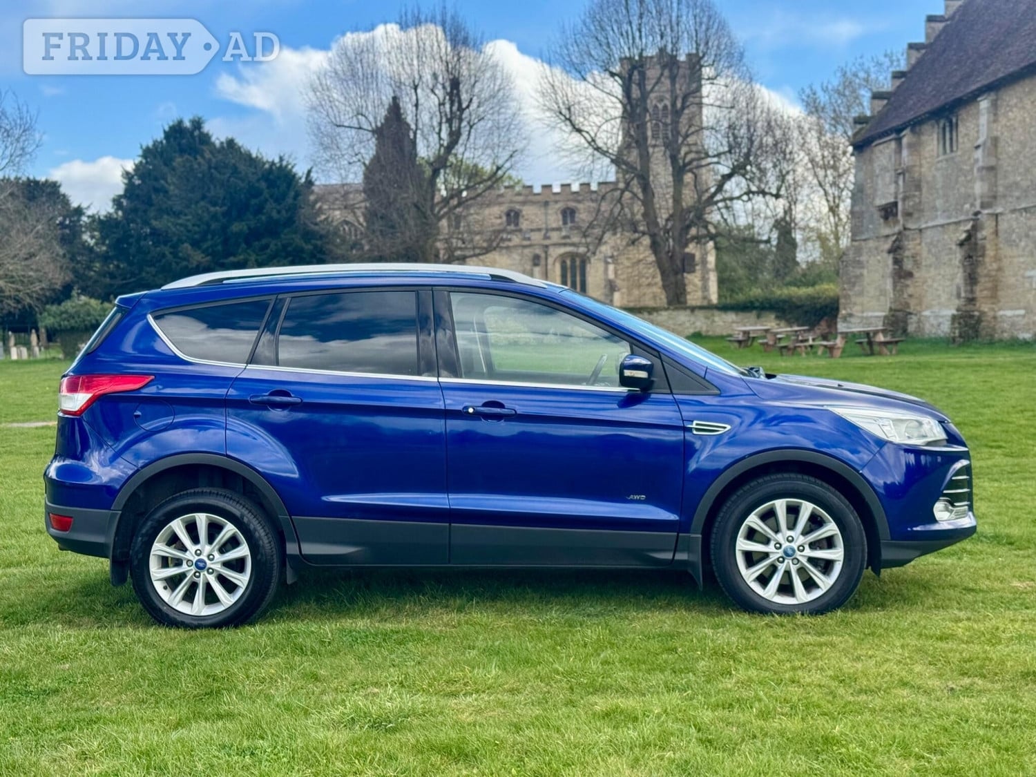 [ berth ]Ford Kuga
