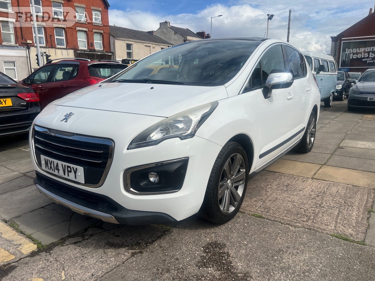 [ berth ]Peugeot 3008