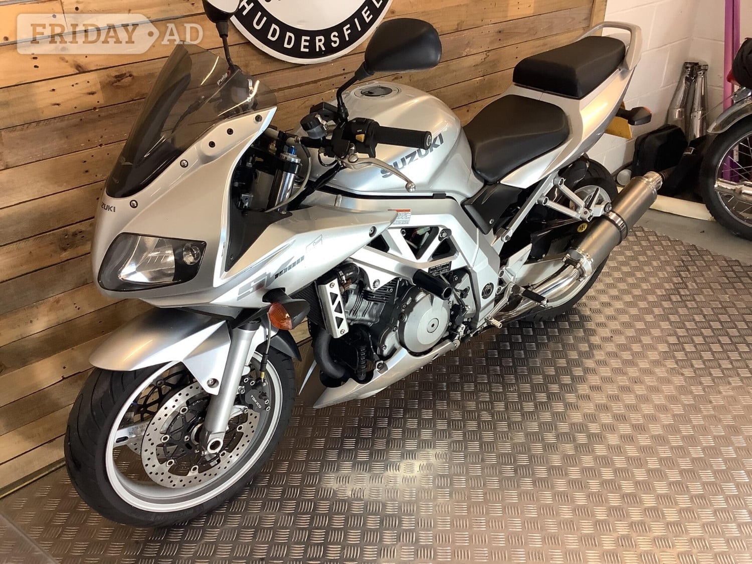 [ berth ]Suzuki SV