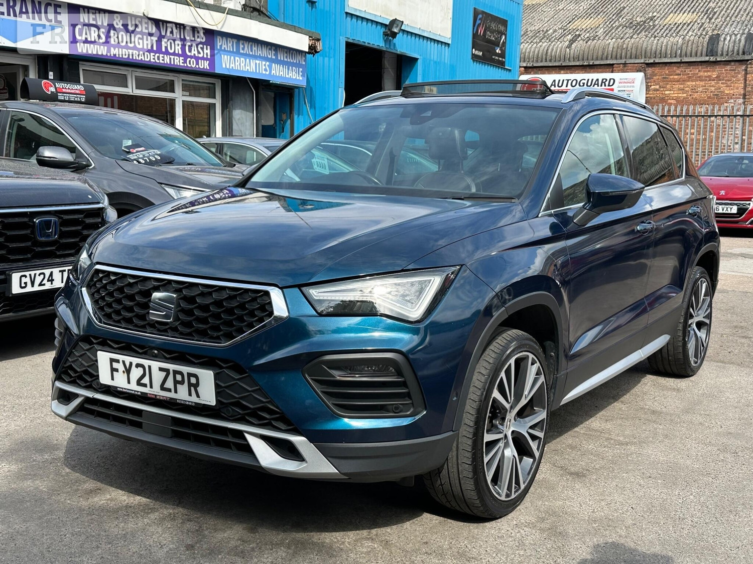 [ berth ]SEAT Ateca