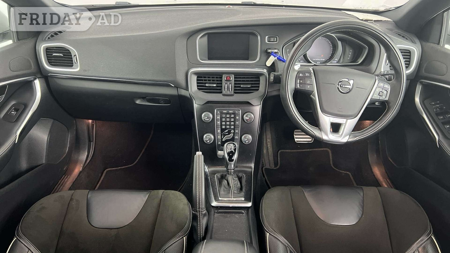 Volvo V40 2017 - Cars