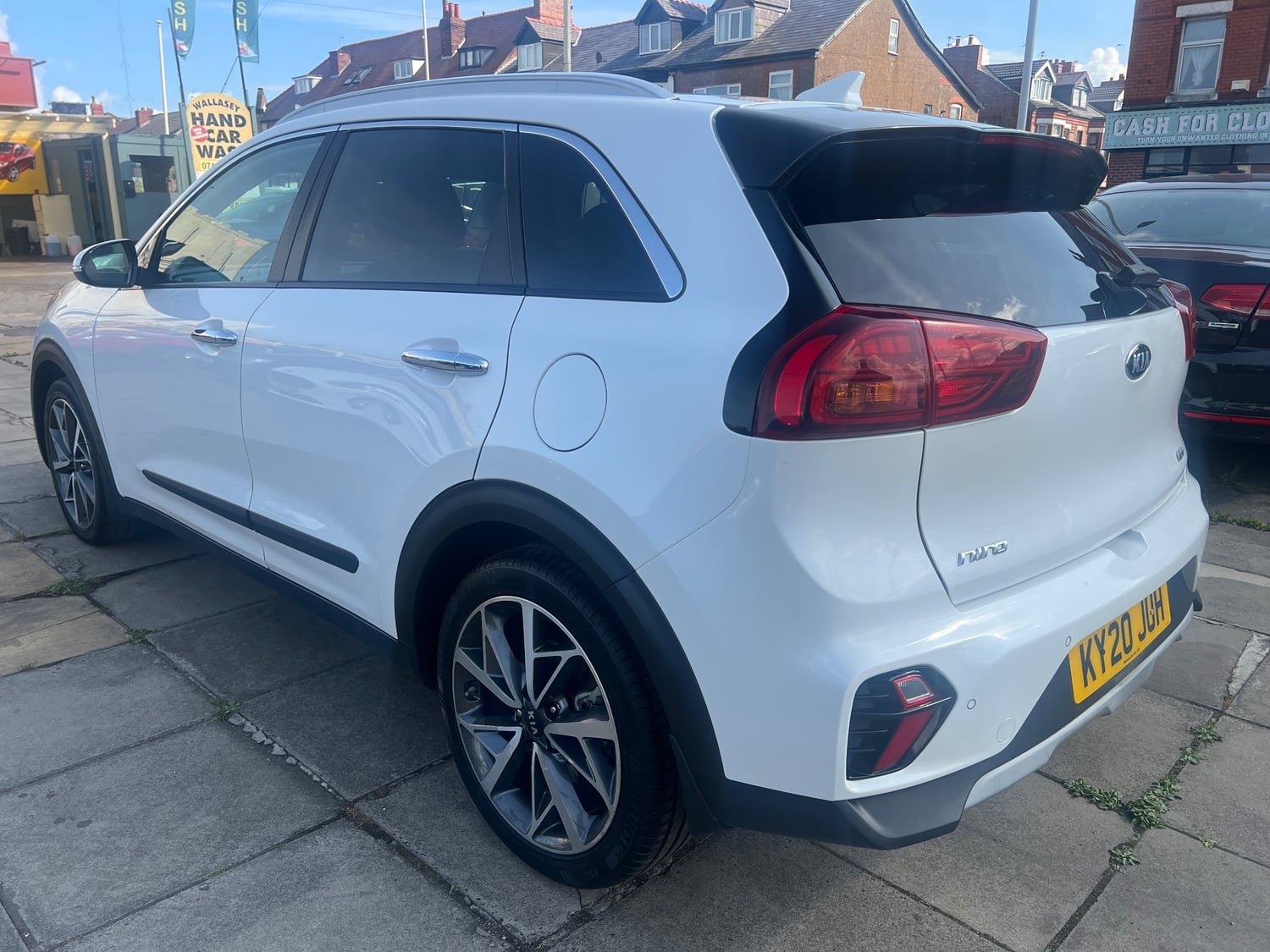 Kia Niro 2020 - Cars