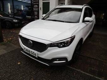 MG ZS 2019
